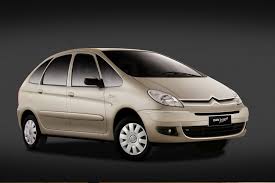 Citroen-Xsara-Picasso-Car-Mats.jpg
