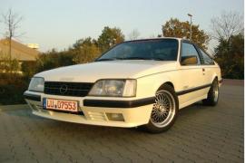 Opel-Monza-Car-Mats.jpg