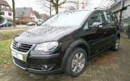 volkswagentouran.jpg